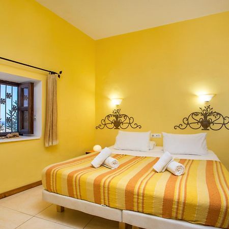 Al 583 Di Lindos Hotel Exterior photo